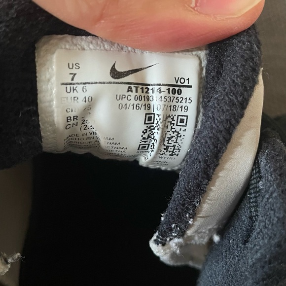 Kobe Mamba Focus size 7 - Picture 3 of 4